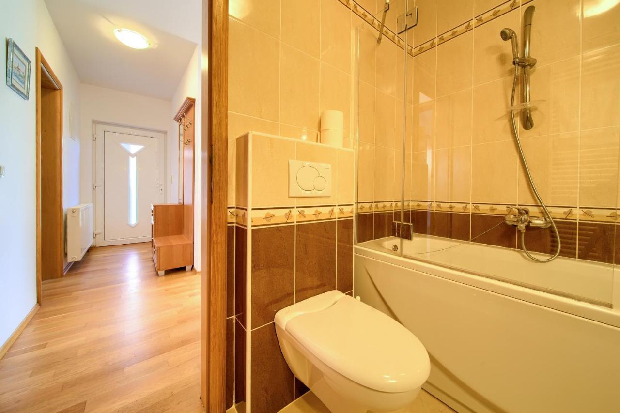 Apartament Happy Point Krk Town Zewnętrze zdjęcie