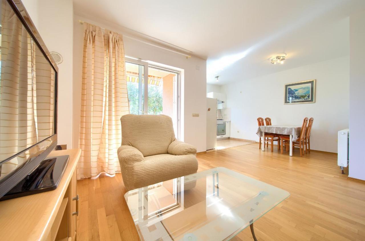 Apartament Happy Point Krk Town Zewnętrze zdjęcie