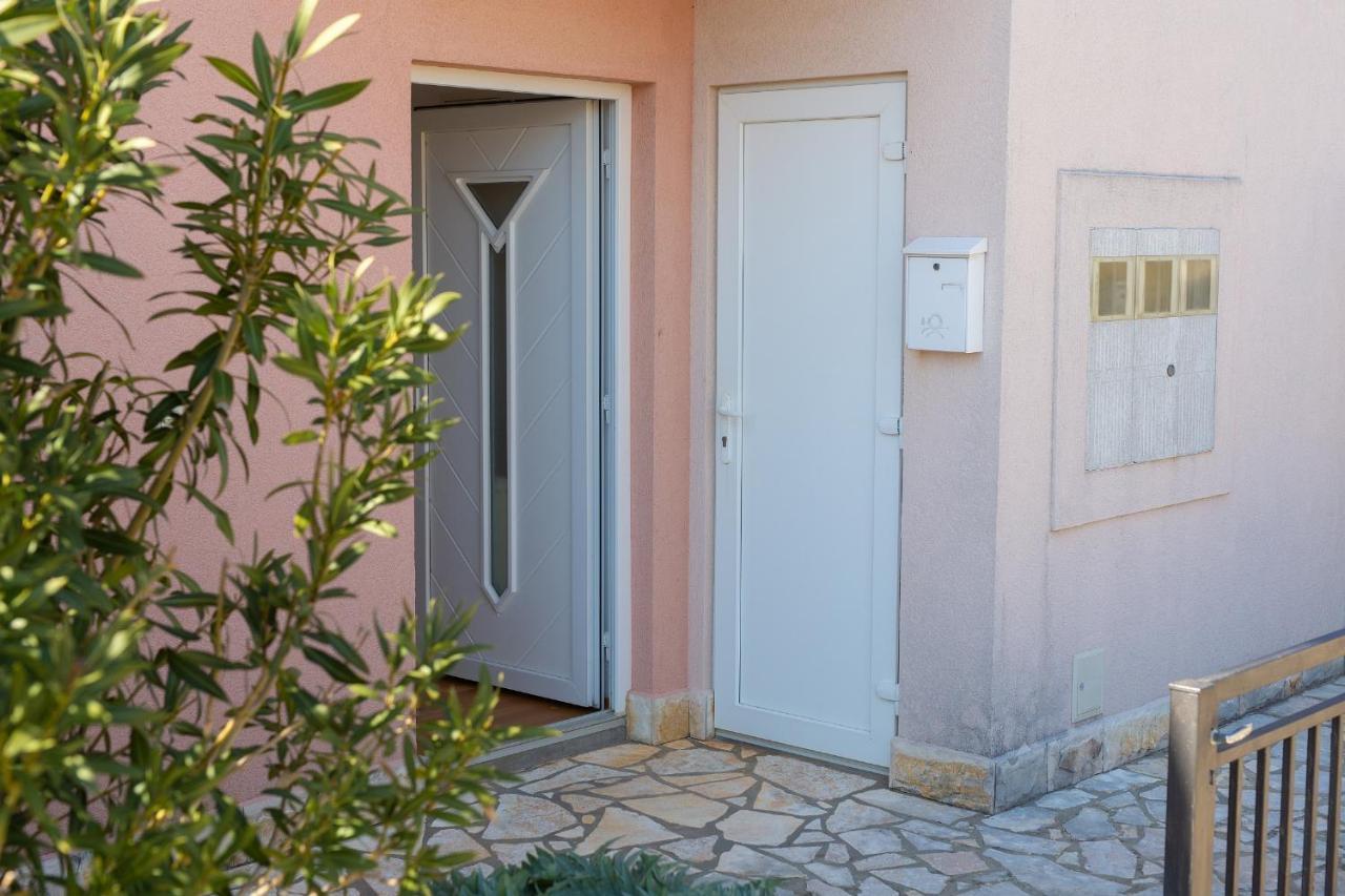 Apartament Happy Point Krk Town Zewnętrze zdjęcie